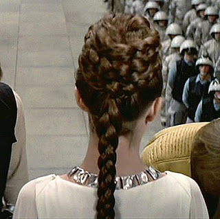 behind Leia in A New Hope
